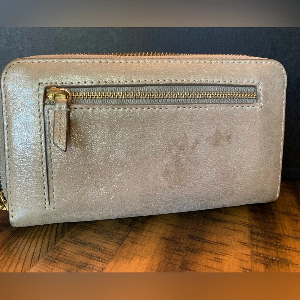 Fossil zip shimmer wallet - Picture 4 of 6